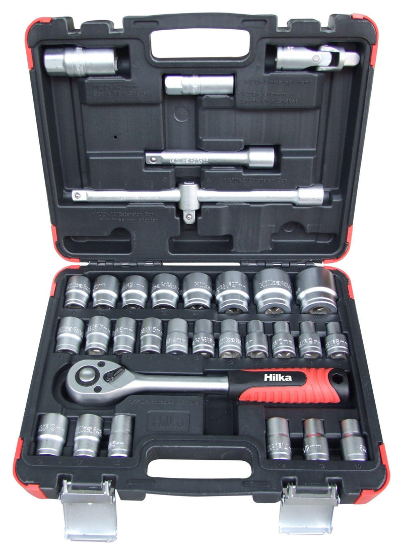 Load image into Gallery viewer, Chrome vanadium steel fully heat treated with wall drive sockets giving more torque and avoids damage to the nut. Satin chrome finish for durability. Quick release soft grip 72 teeth ratchet with spring loaded ball bearing in ratchet for secure fitment-Driver Training Ltd