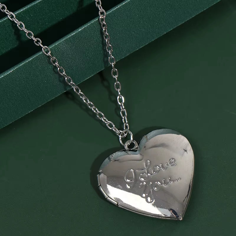 Load image into Gallery viewer, Stainless Steel Circular Locket Pendants for Women Men Openable Photo Frame Glossy Stainless Steel Necklaces