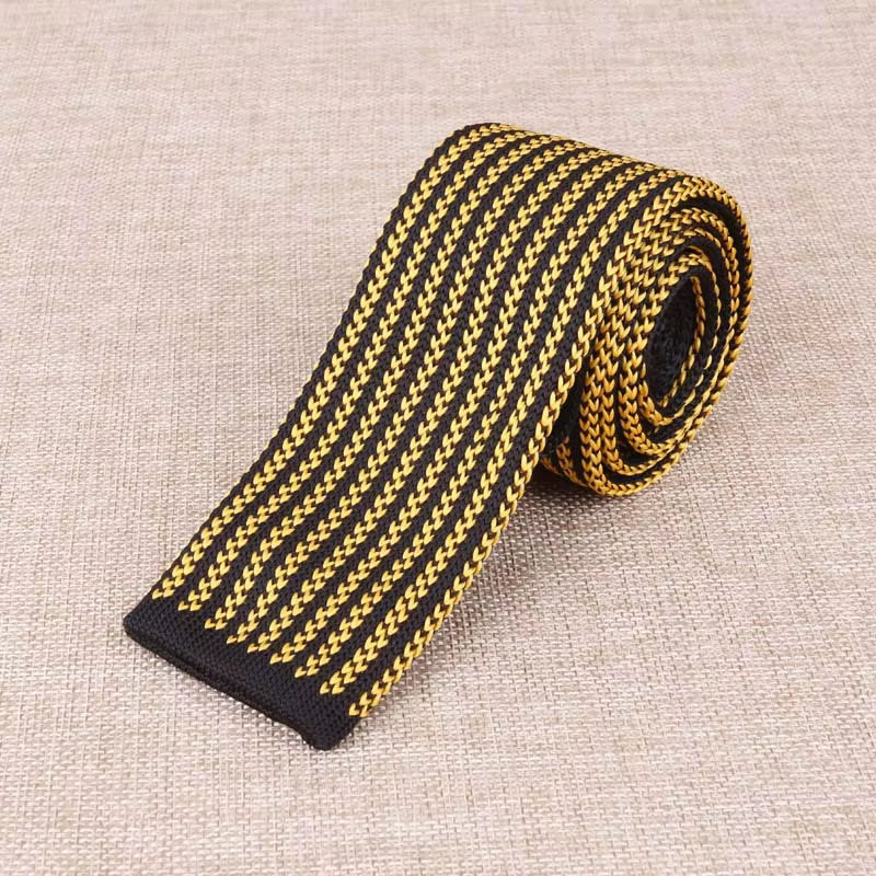 Load image into Gallery viewer, Brand New Men'S Knitted Fashion Tie Features Narrow Version Flat Head