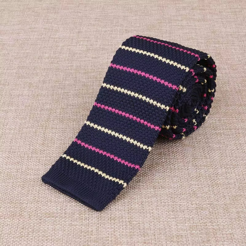Load image into Gallery viewer, Brand New Men'S Knitted Fashion Tie Features Narrow Version Flat Head