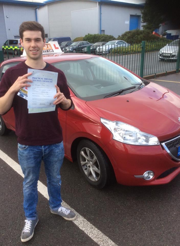 Load image into Gallery viewer, Intensive Driving Course Telford | Intermediate Driving Lessons