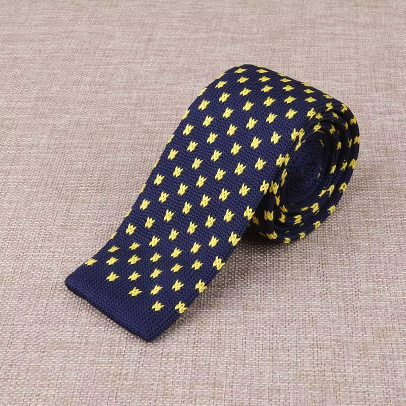Load image into Gallery viewer, Brand New Men'S Knitted Fashion Tie Features Narrow Version Flat Head