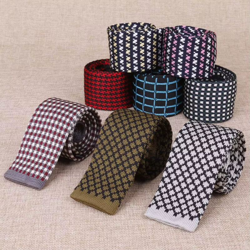 Load image into Gallery viewer, Brand New Men'S Knitted Fashion Tie Features Narrow Version Flat Head